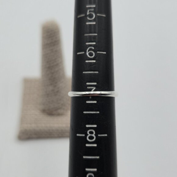 Size 7 Sterling Silver Nice Quality Cubic Zirconia Band Ring A4286 - Picture 7 of 9